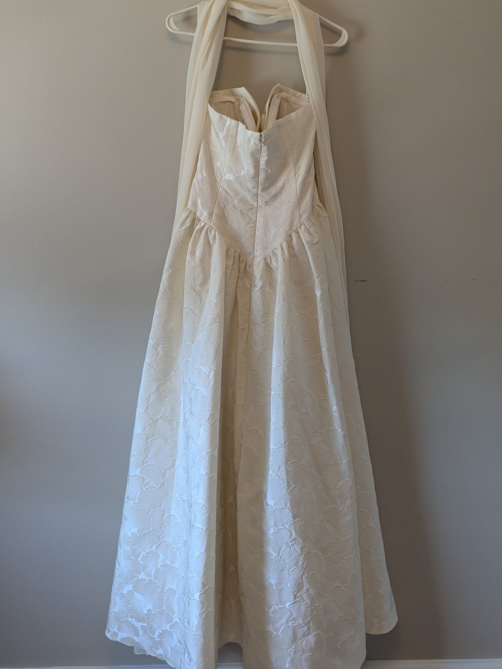 Astra French White Maxi Dress - Picture 9 of 9